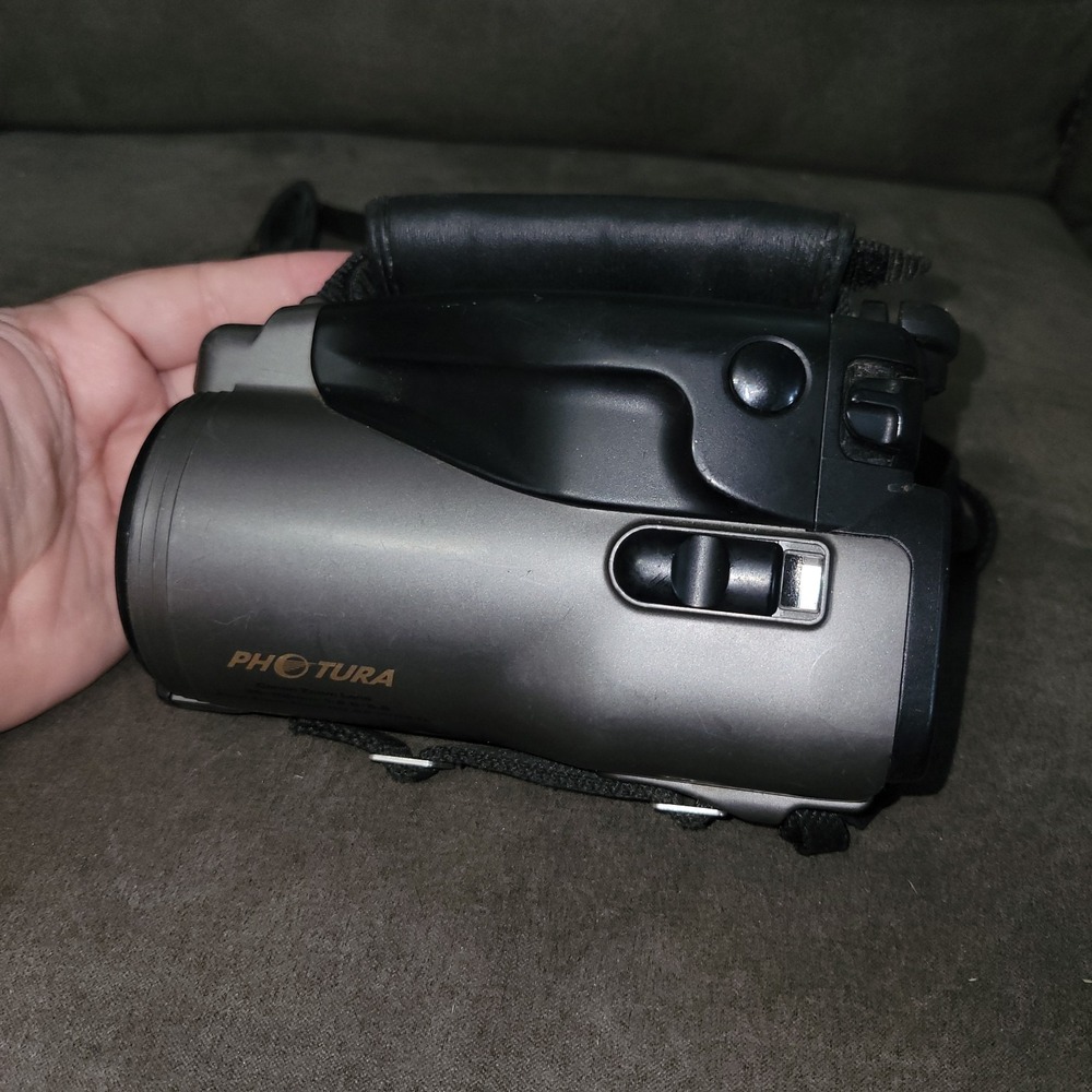 Canon Photura 135 Caption 35mm Film Camera For Parts